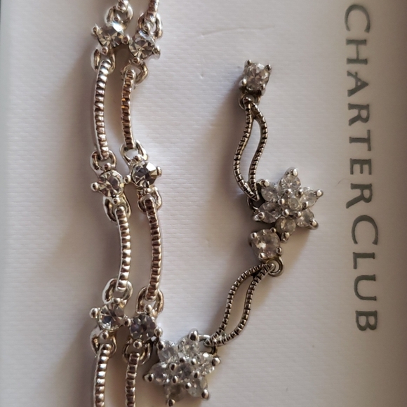 Bracelet and earrings set - Picture 2 of 4